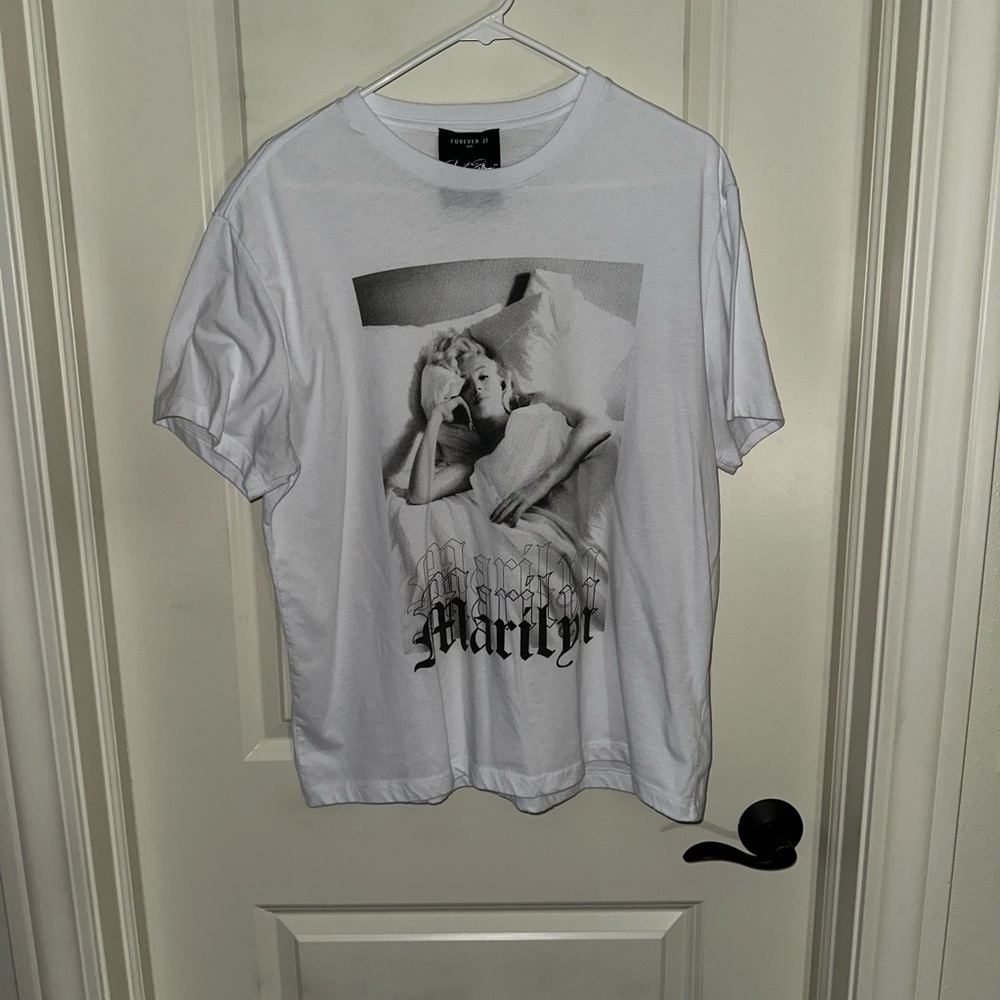 Marilyn Monroe shirt